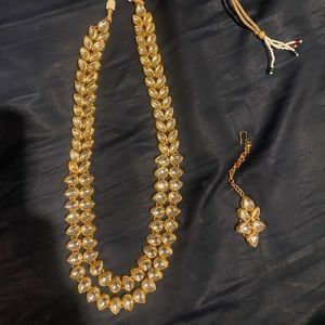 Beautiful Indian traditional necklace with mang tika